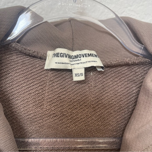 The Giving Movement Oversized Fleece Zip Hoodie Size XS/S - Picture 4 of 5